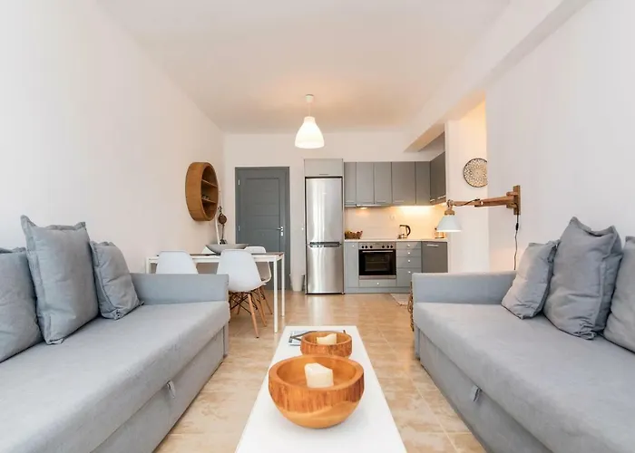 Ikies A And B Tínos